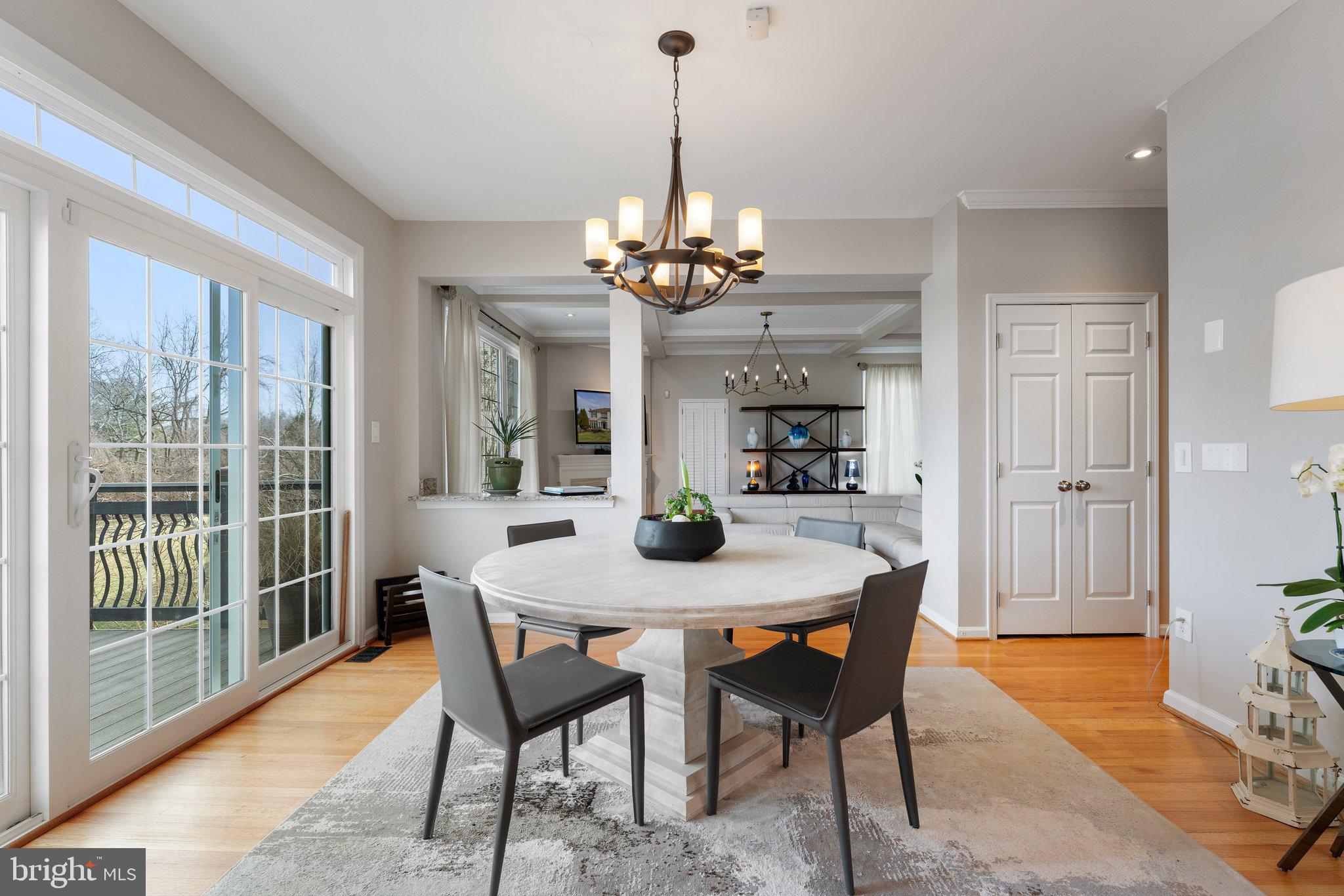WILLIAMS HILL - Residential