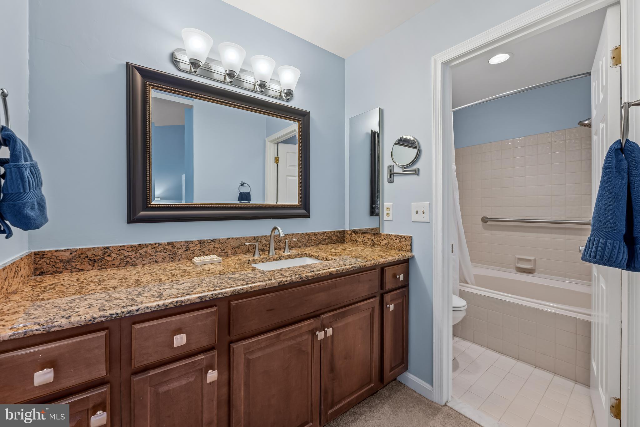 ASHLAND - Residential