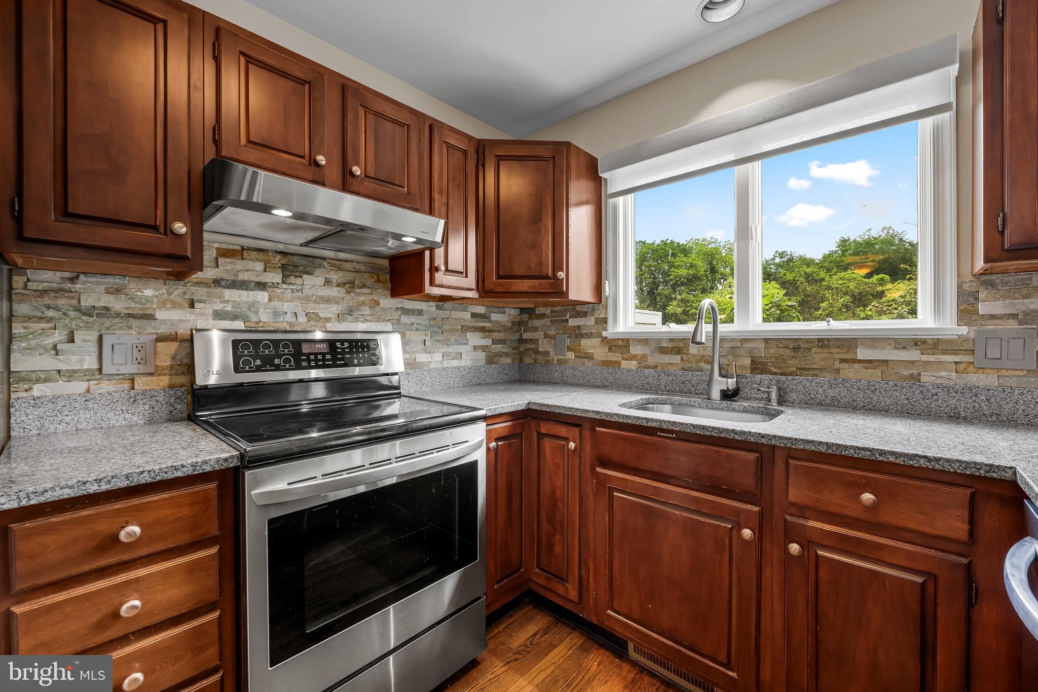 ASHLAND - Residential