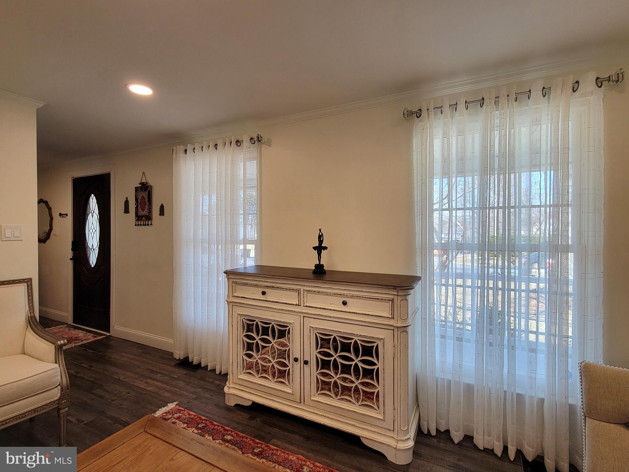 XANADU ESTATES - Residential Lease