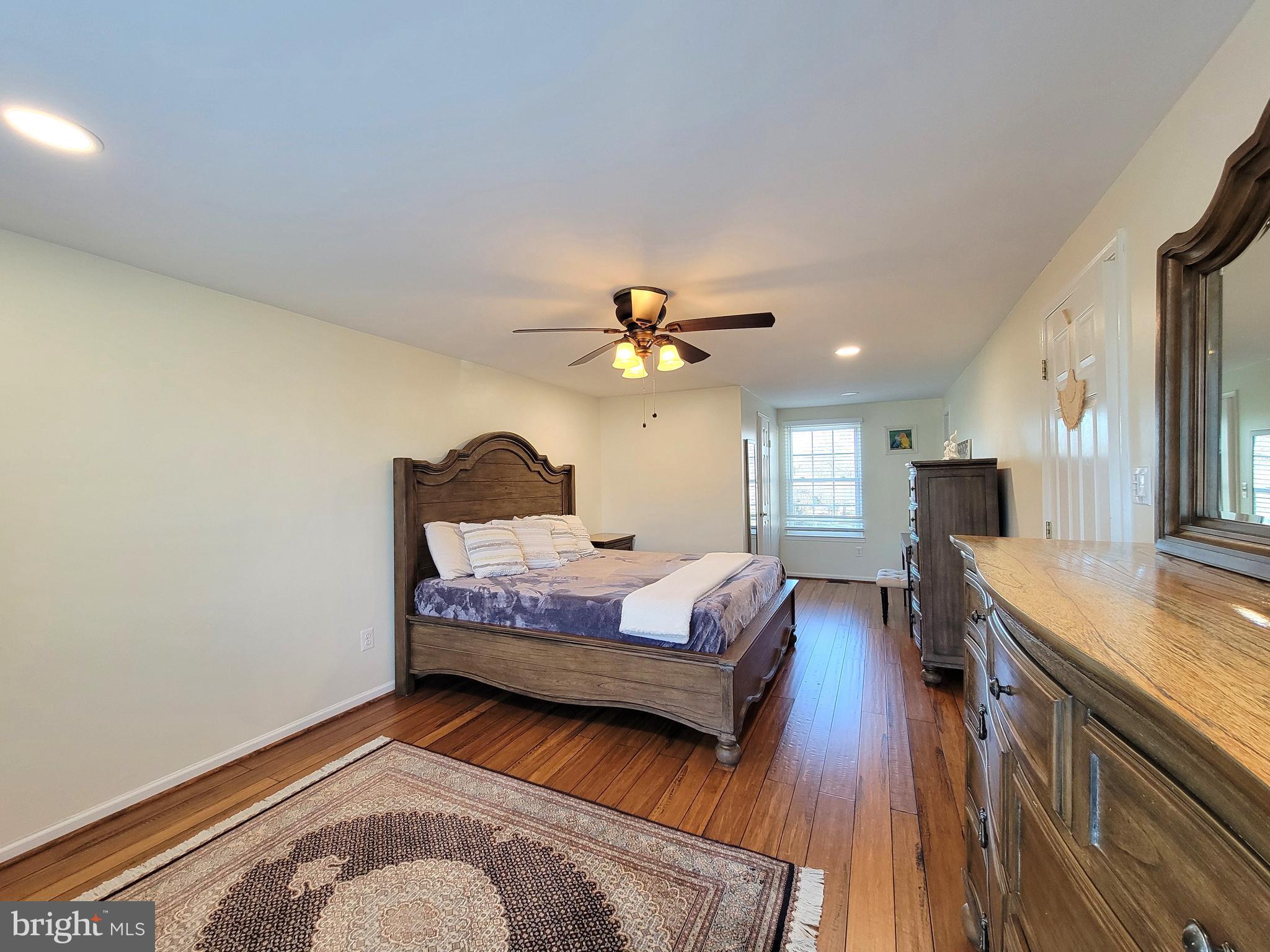 XANADU ESTATES - Residential Lease
