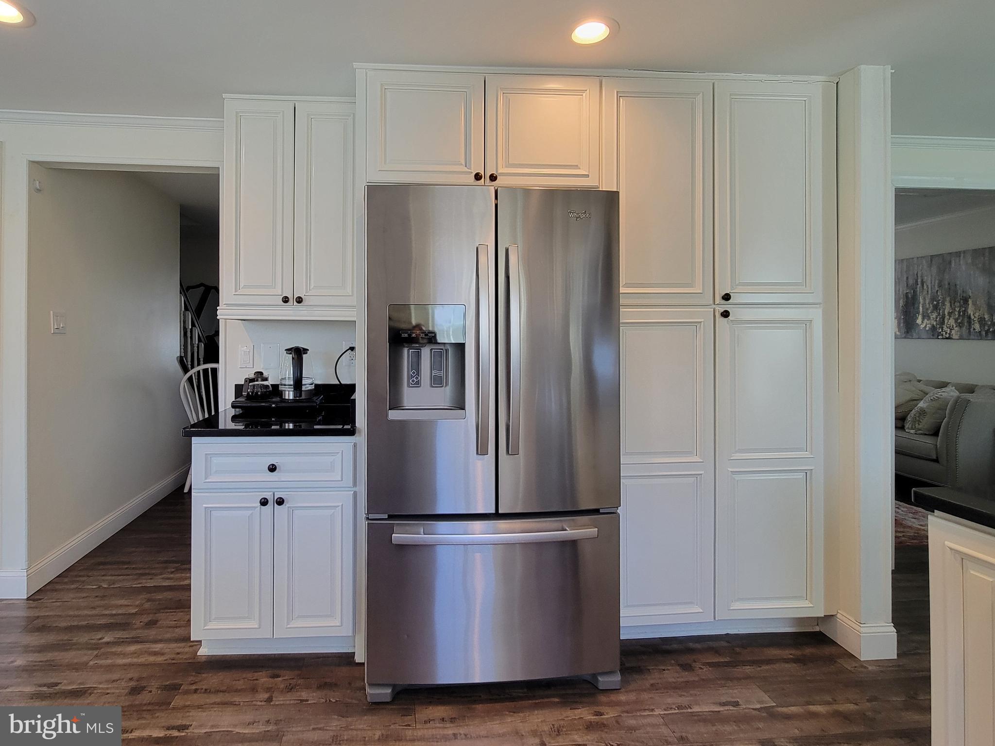 XANADU ESTATES - Residential Lease