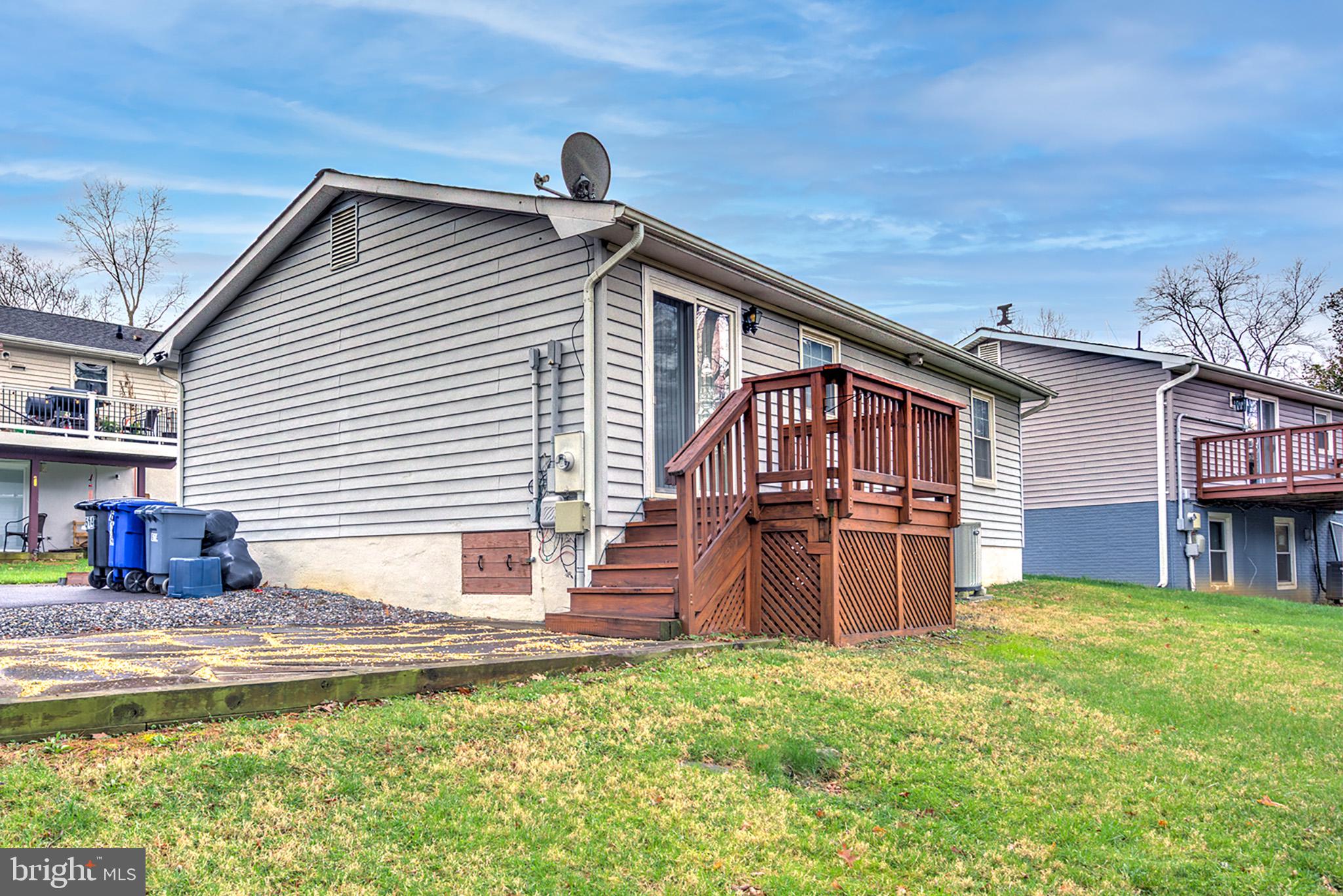 SILVER OAKS - Residential