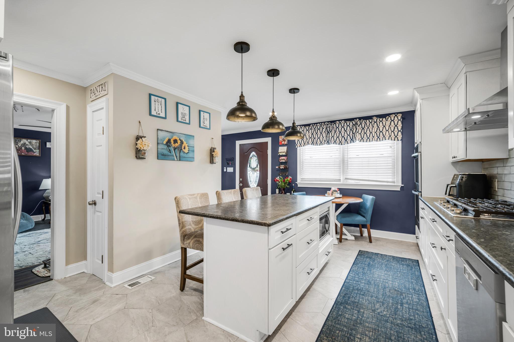 WILLOW GROVE - Residential