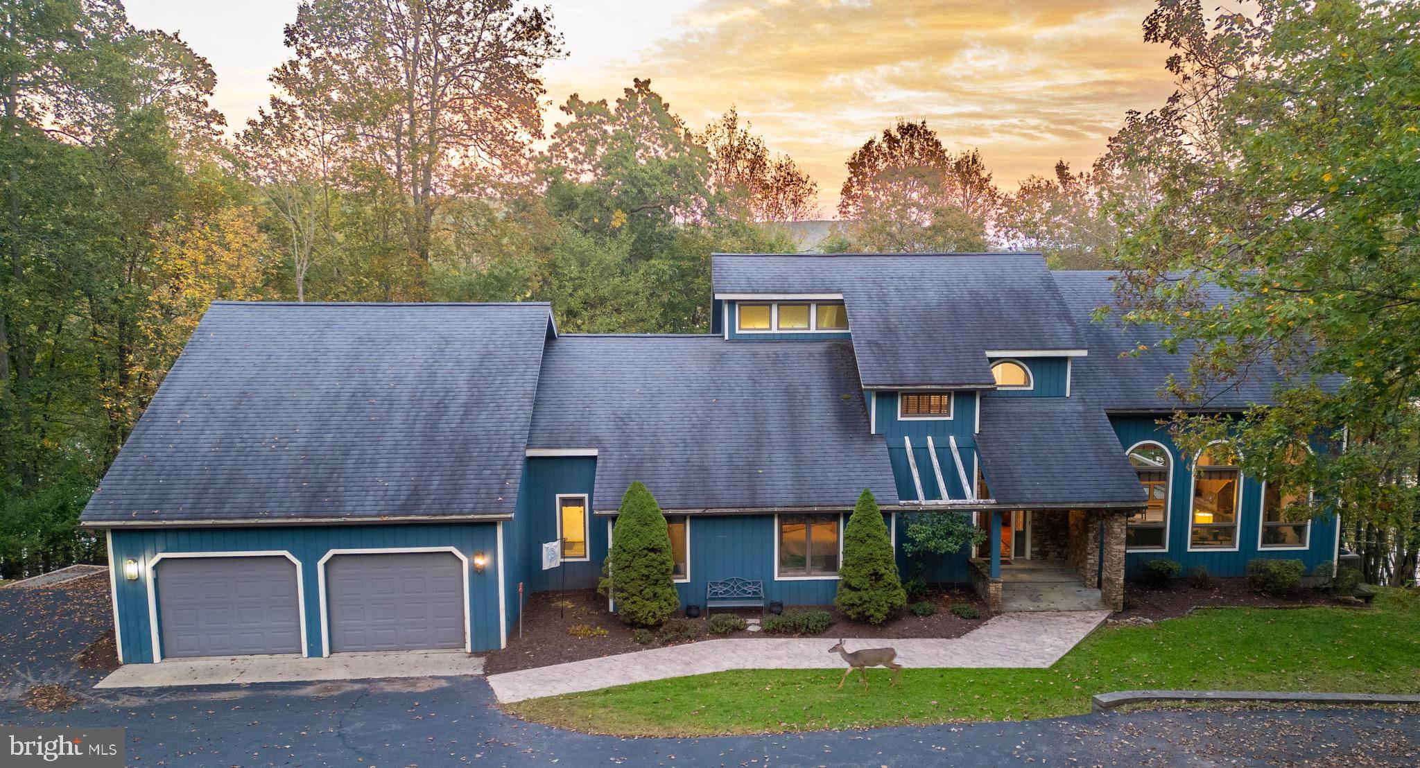 WATERSIDE AT WISP - Residential
