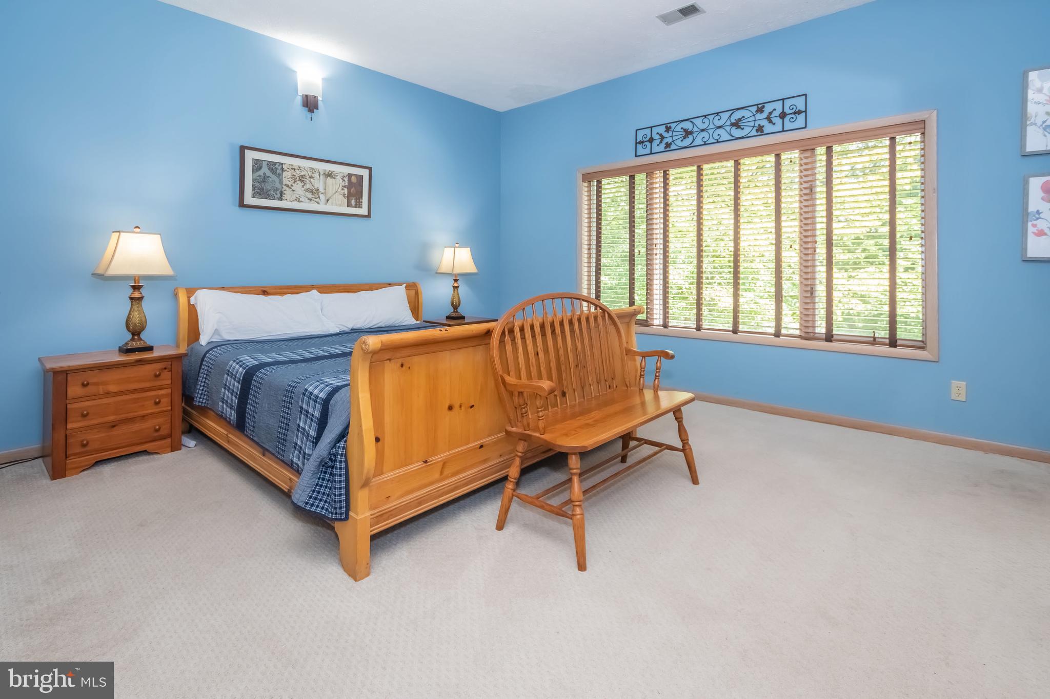 WATERSIDE AT WISP - Residential