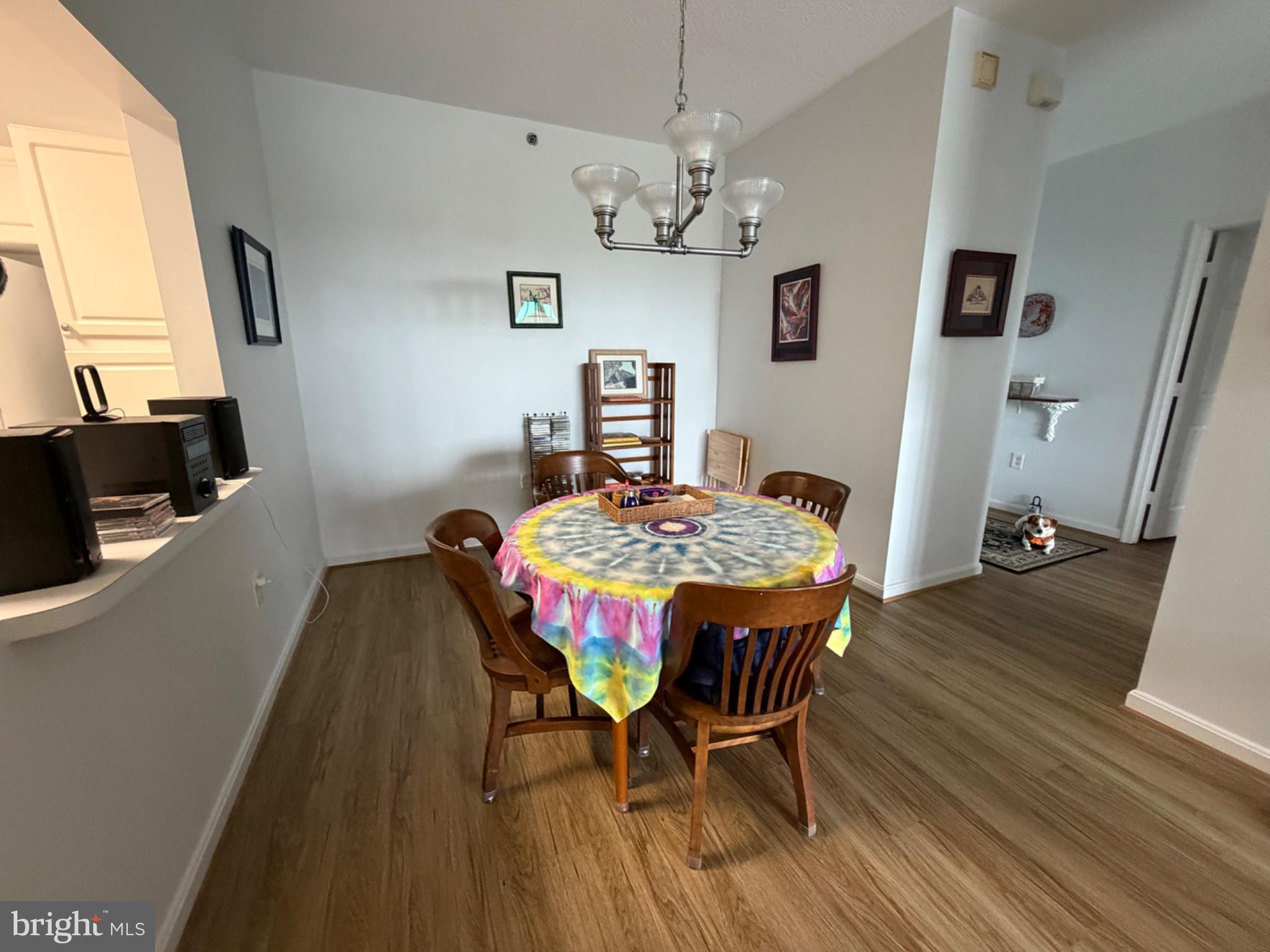 VANTAGE POINT EAST @ LEISURE WORLD - Residential