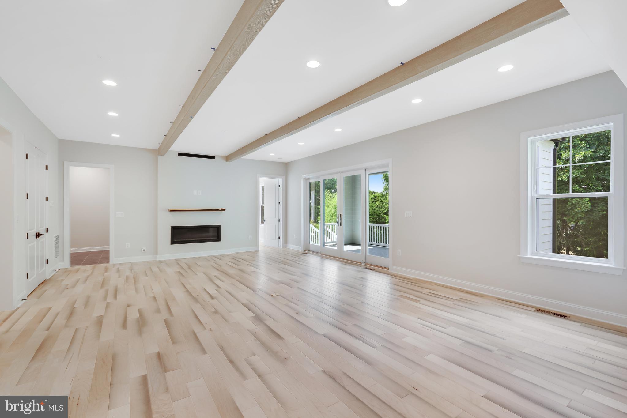 MANTUA - Residential