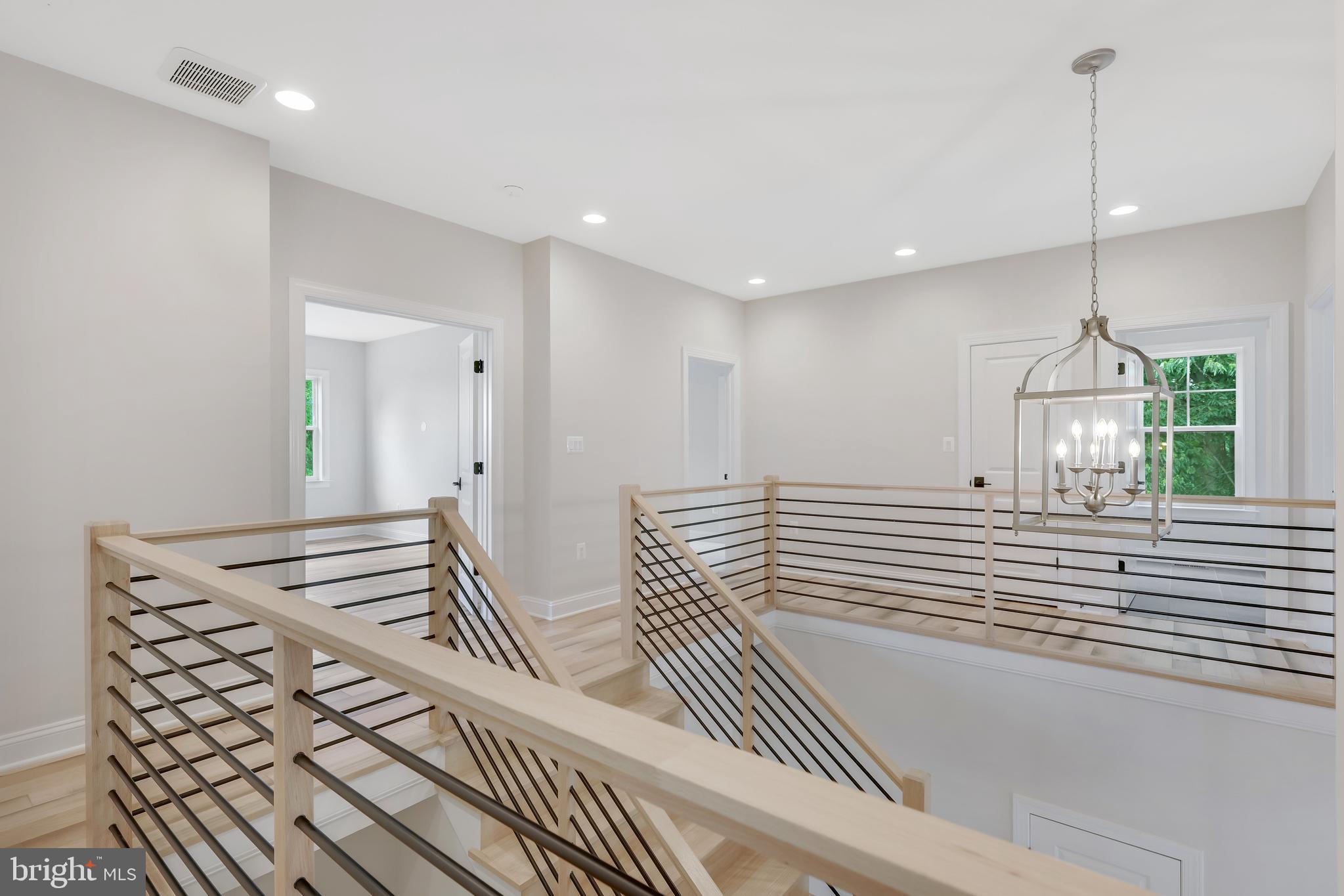 MANTUA - Residential