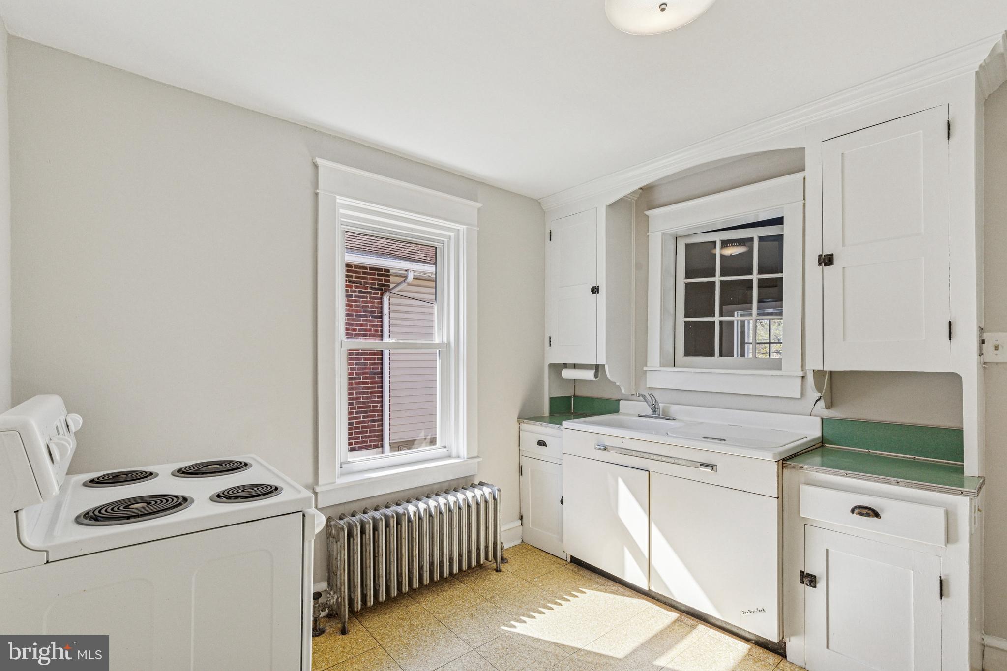 WEST WYOMISSING - Residential