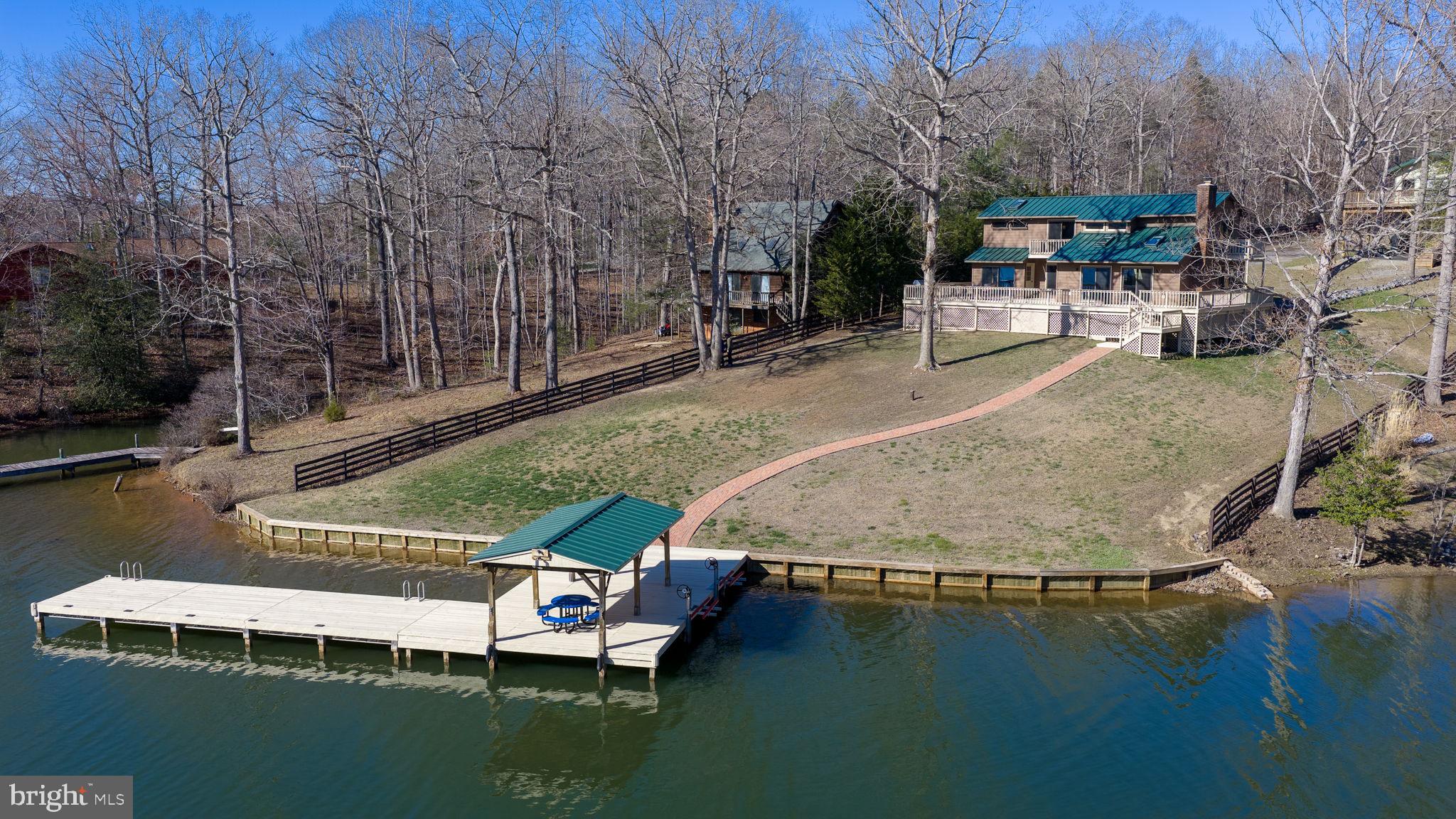 PIGEON RUN ESTATES - Residential