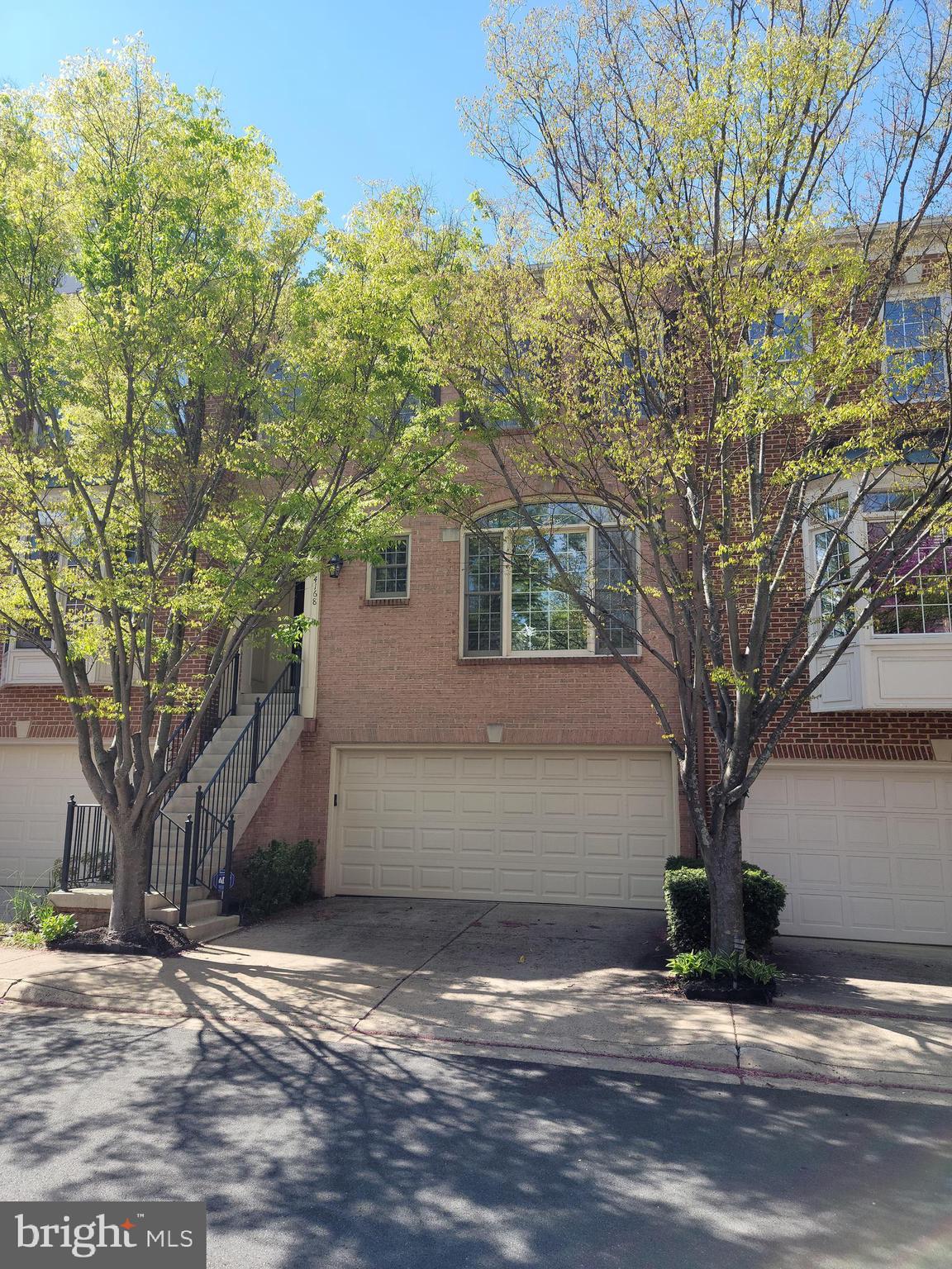 CHANCERY SQUARE - Residential Lease