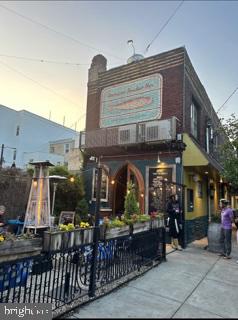 POINT BREEZE - Residential