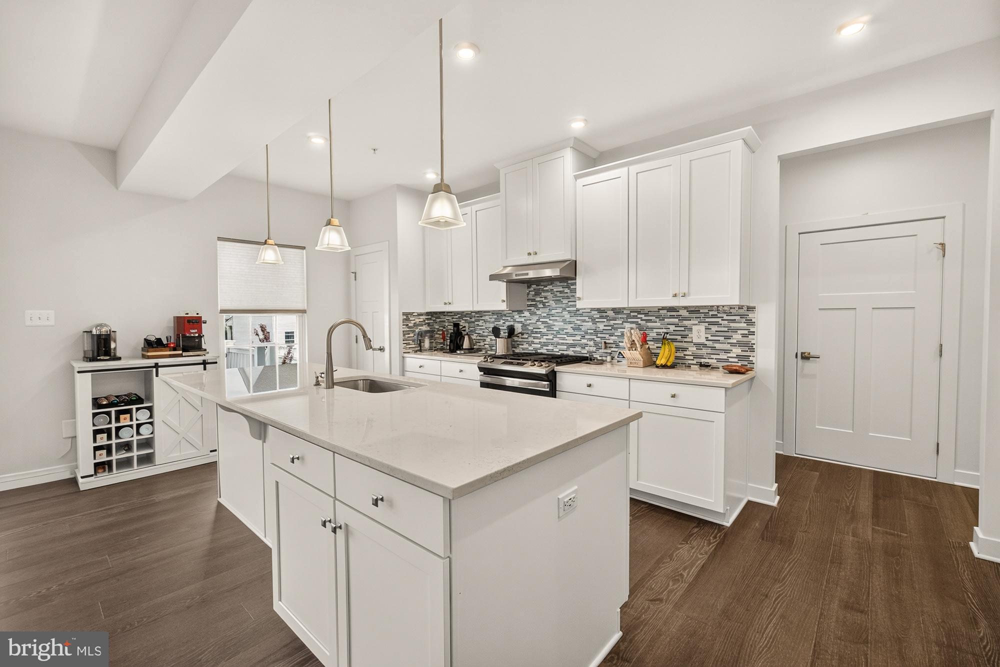 LANDSDALE - Residential