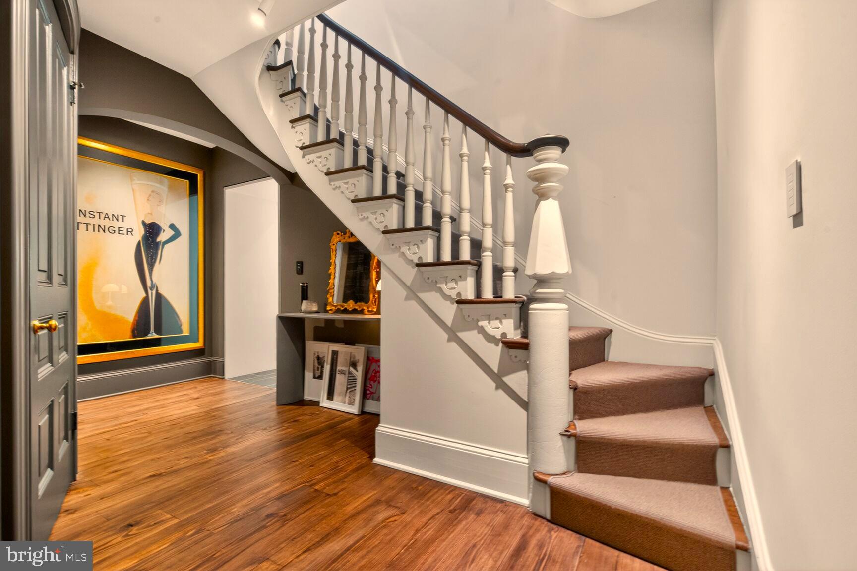 GEORGETOWN - Residential