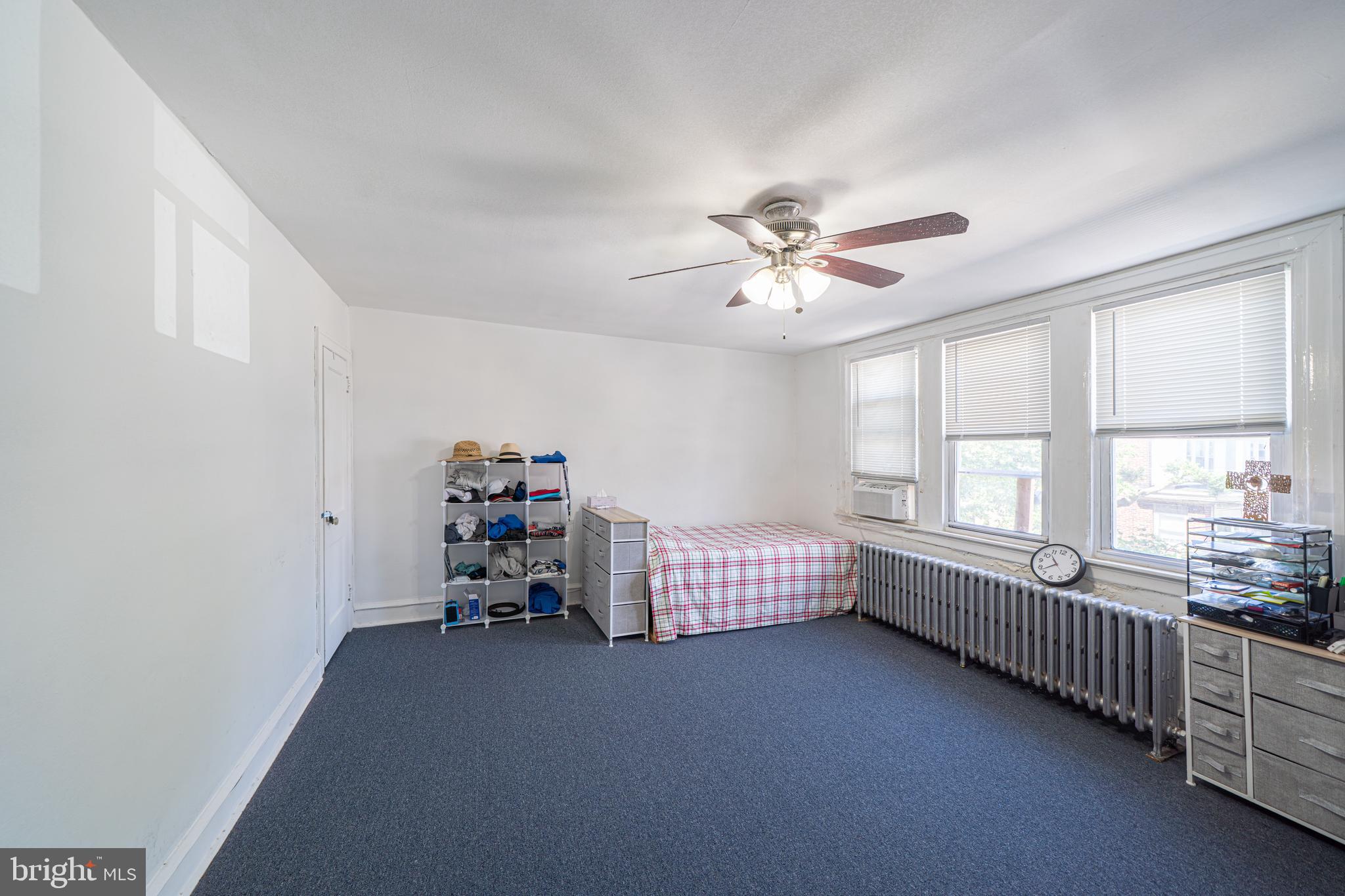 2400 SOUTH - Residential