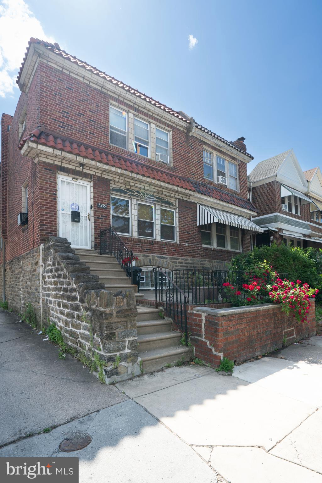 2400 SOUTH - Residential