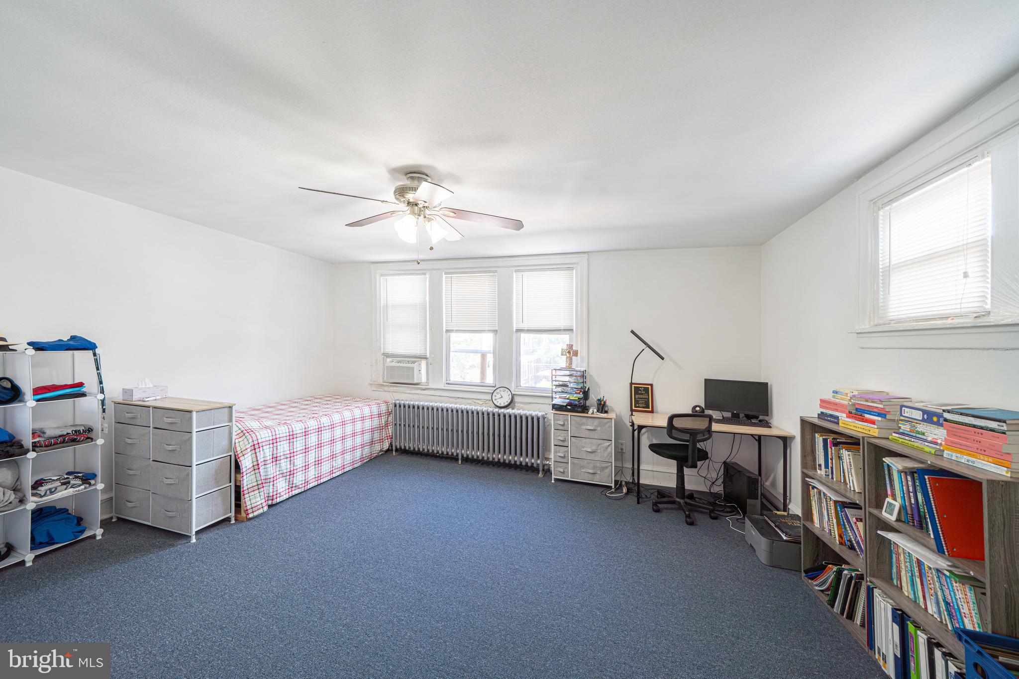 2400 SOUTH - Residential