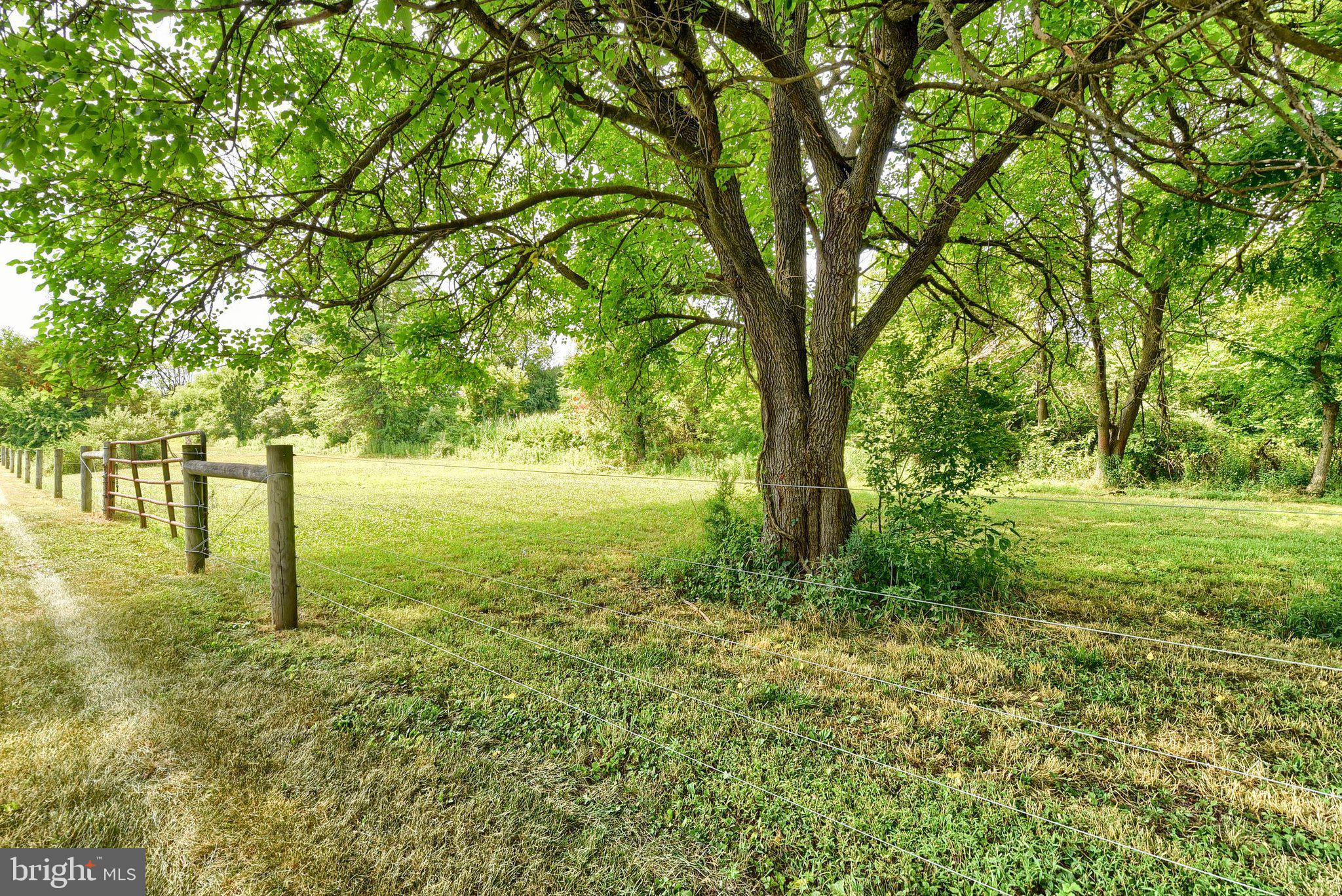 LONDONDERRY TOWNSHIP - Residential
