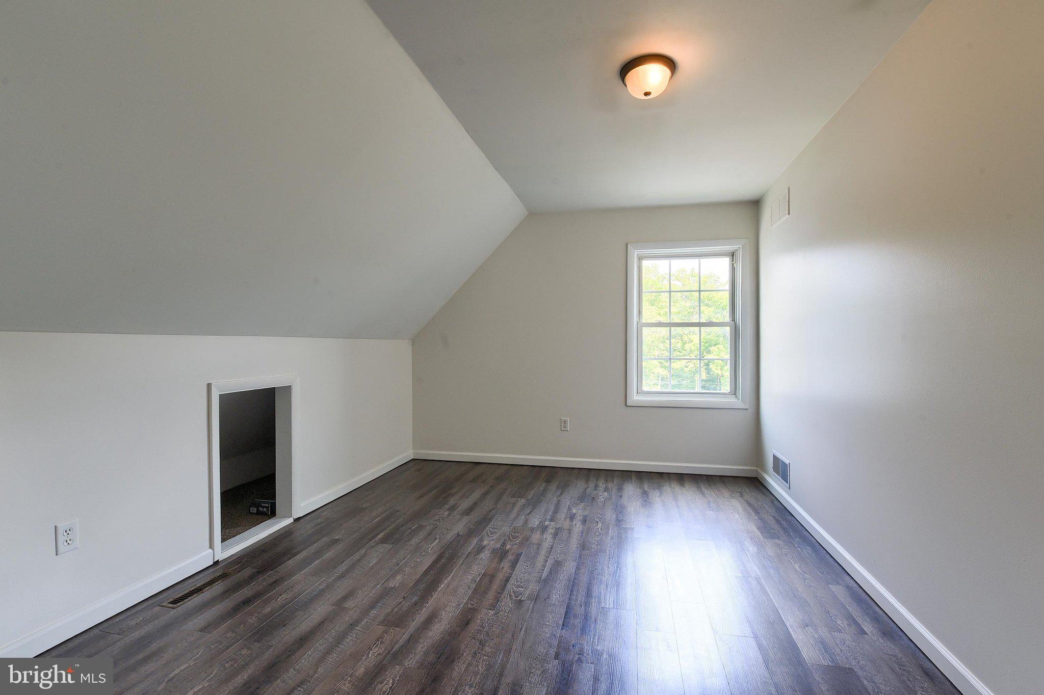 LONDONDERRY TOWNSHIP - Residential