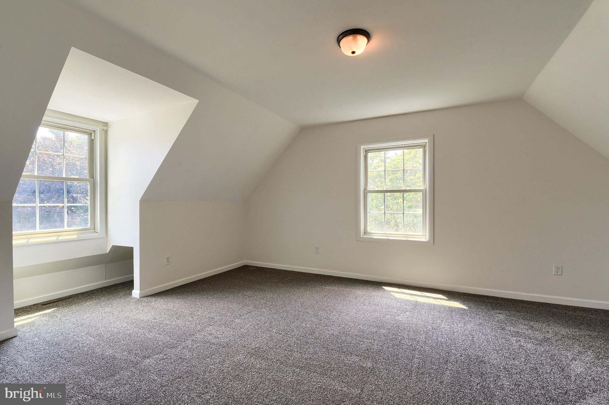 LONDONDERRY TOWNSHIP - Residential