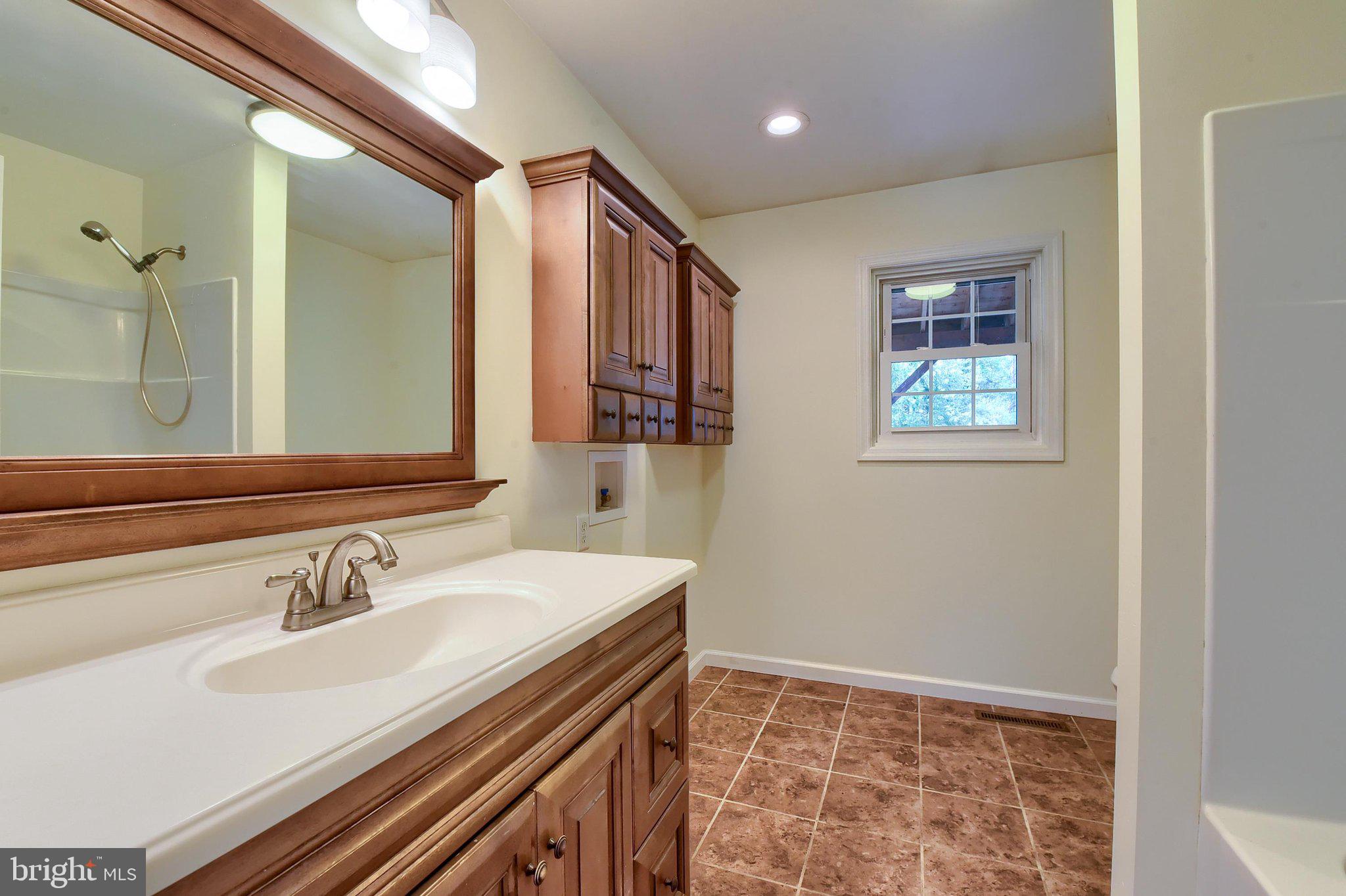 LONDONDERRY TOWNSHIP - Residential