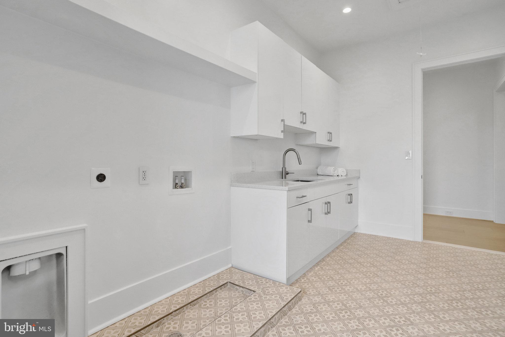 LEWINSVILLE HEIGHTS - Residential