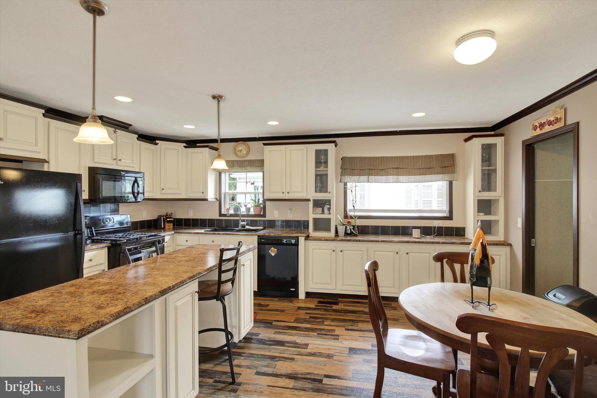 MOUNTAIN PARK - Residential