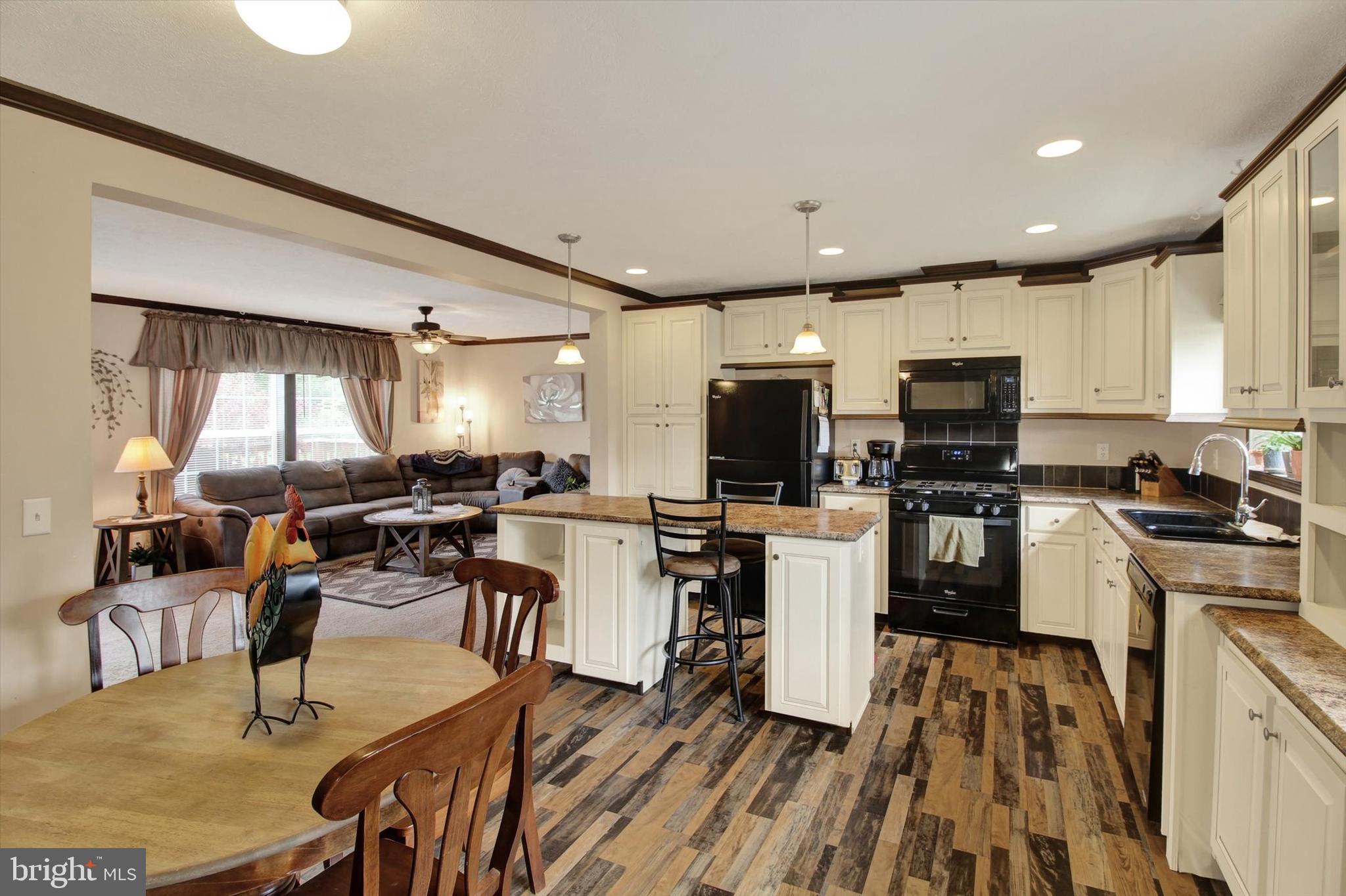 MOUNTAIN PARK - Residential