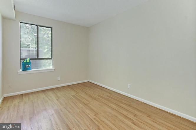 SHADOWOOD - Residential Lease