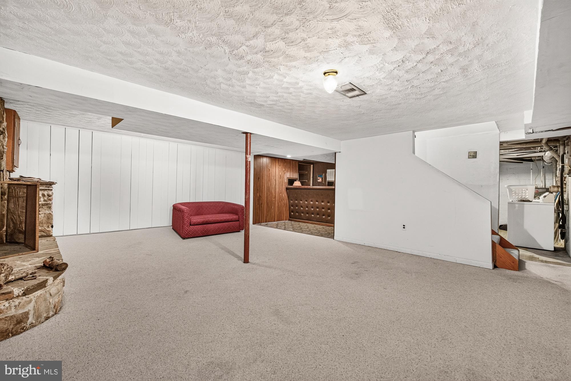 WISPERREN OAKS - Residential