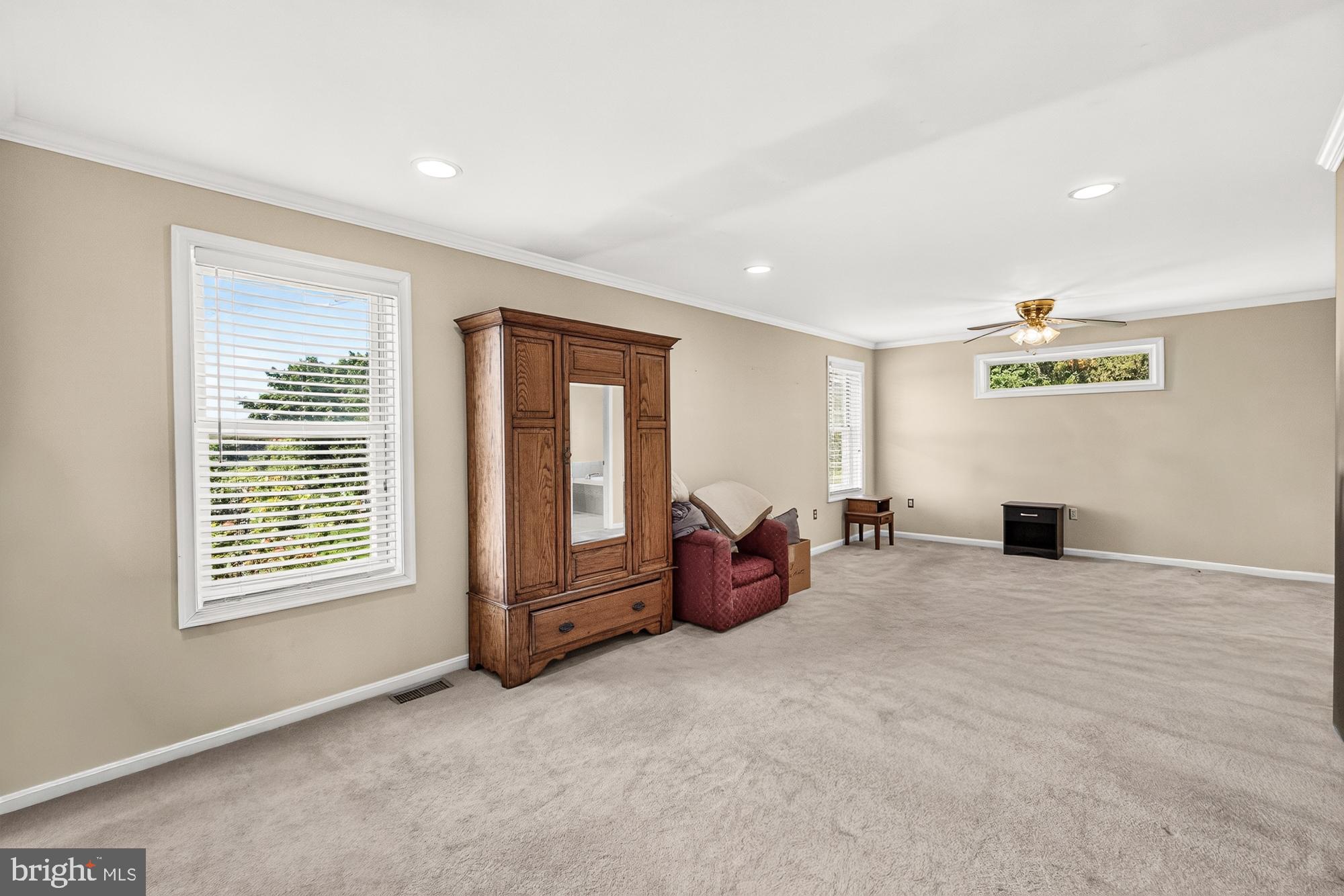 WISPERREN OAKS - Residential