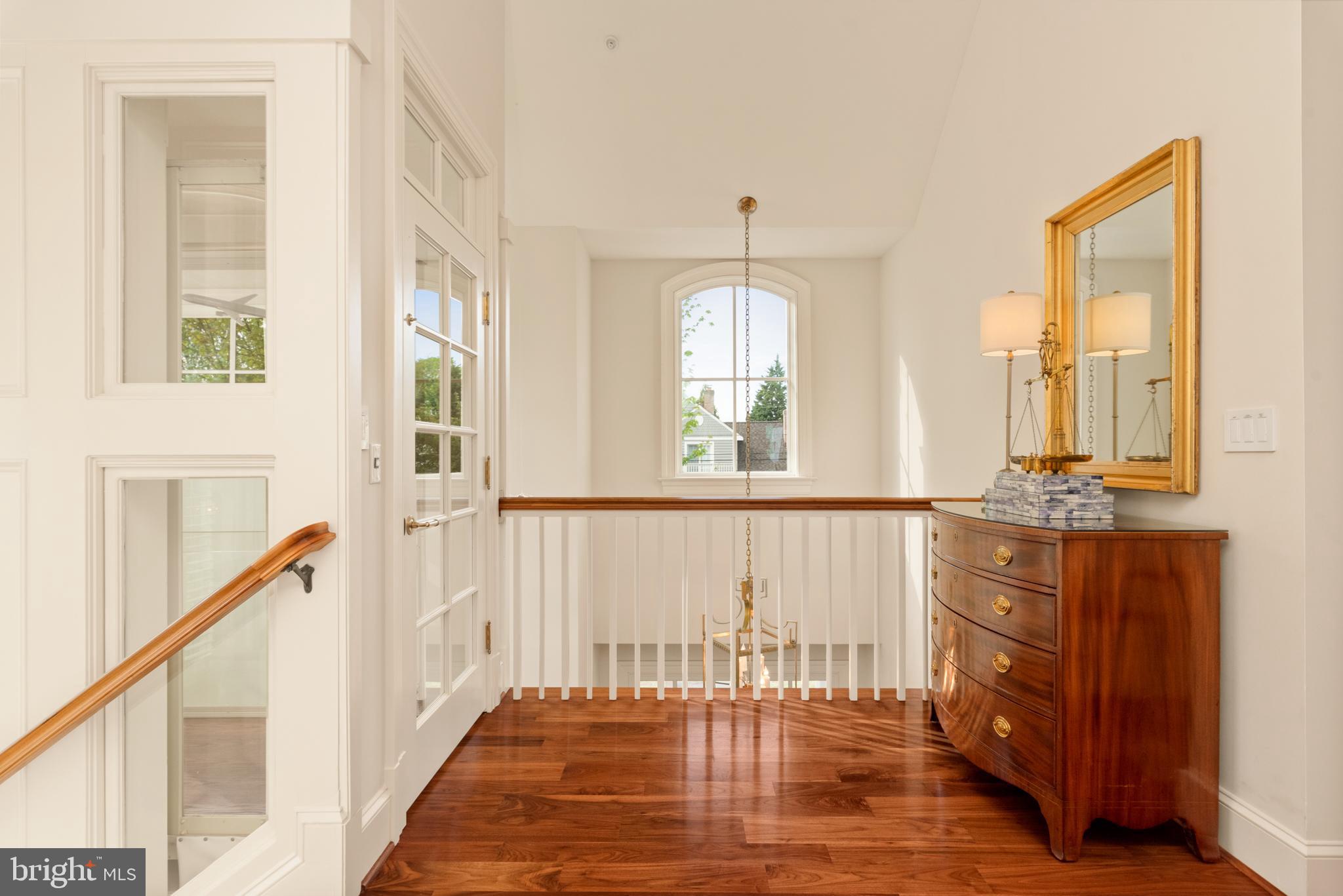 EASTPORT - Residential
