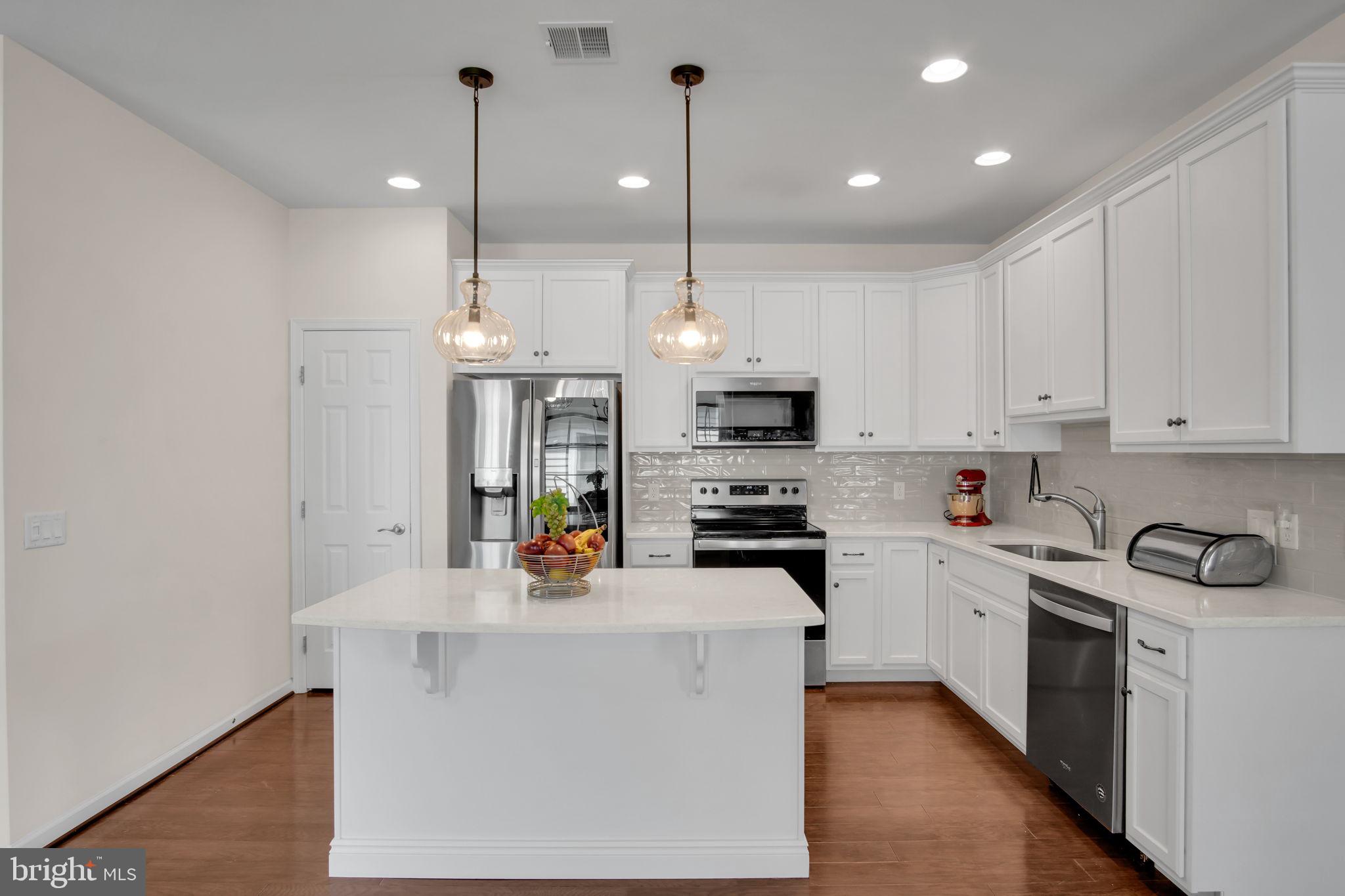 TRADITIONS OF AMERICA AT SILVER SPRING - Residential