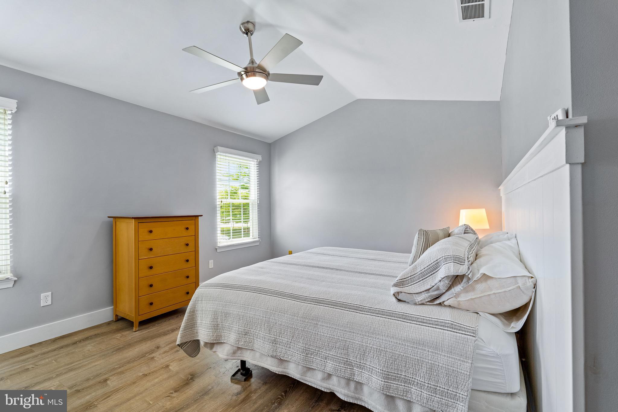 STONEBRIDGE - Residential