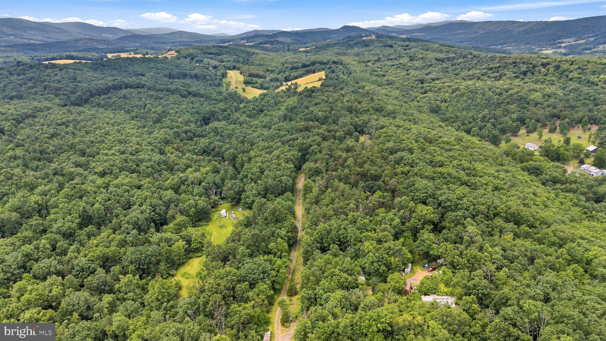 BELL HOLLOW ESTATES - Land