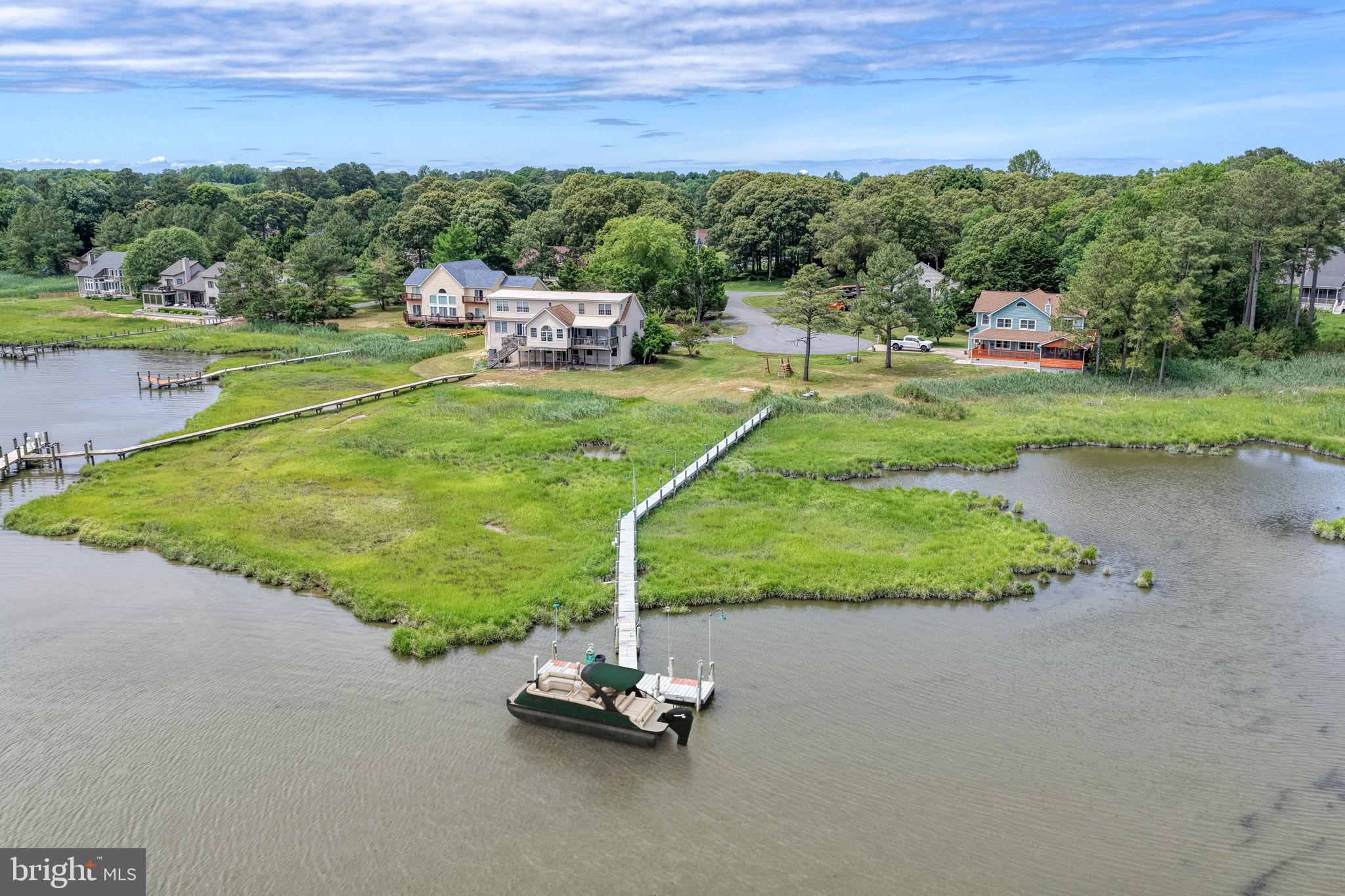 COVE ON HERRING CREEK - Land