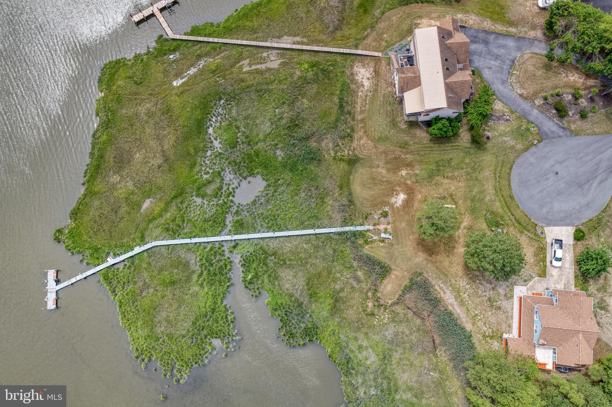 COVE ON HERRING CREEK - Land