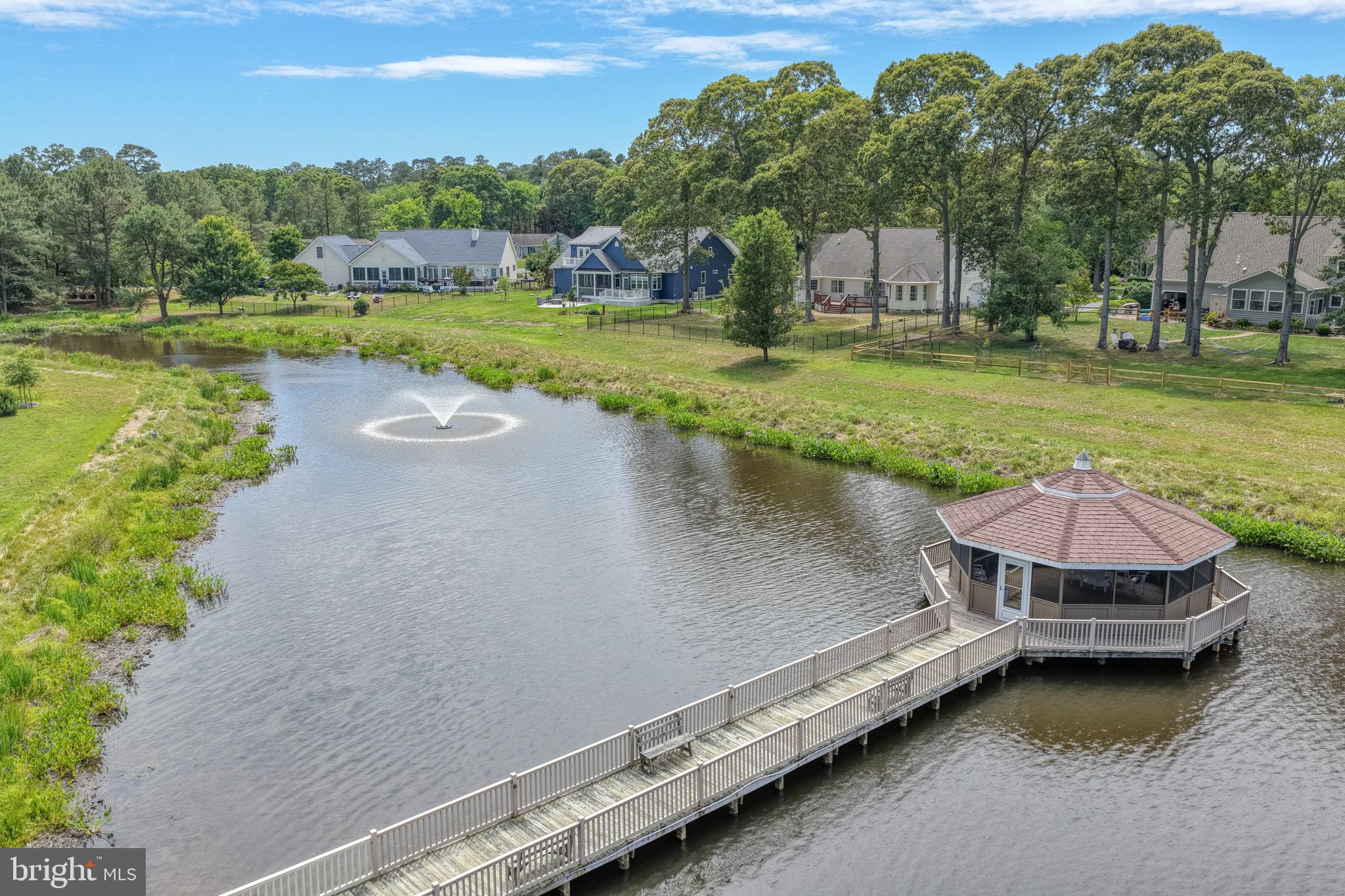 COVE ON HERRING CREEK - Land