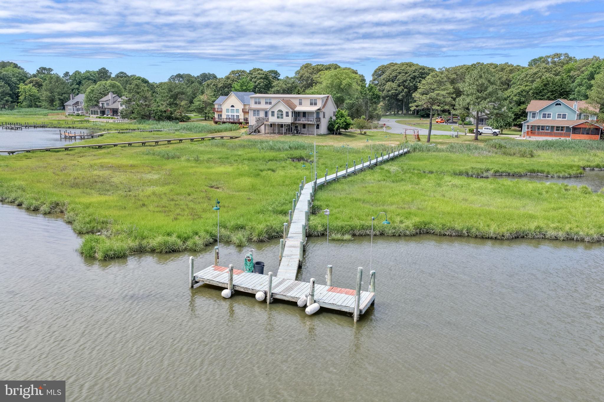 COVE ON HERRING CREEK - Land