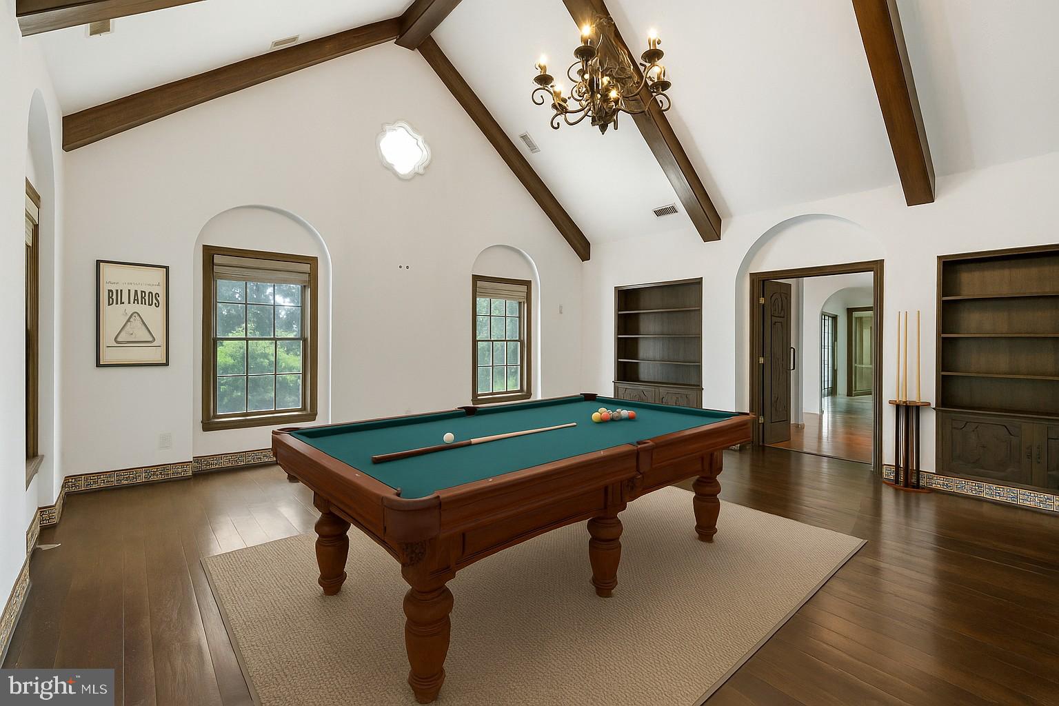 CEDAR POINT - Residential