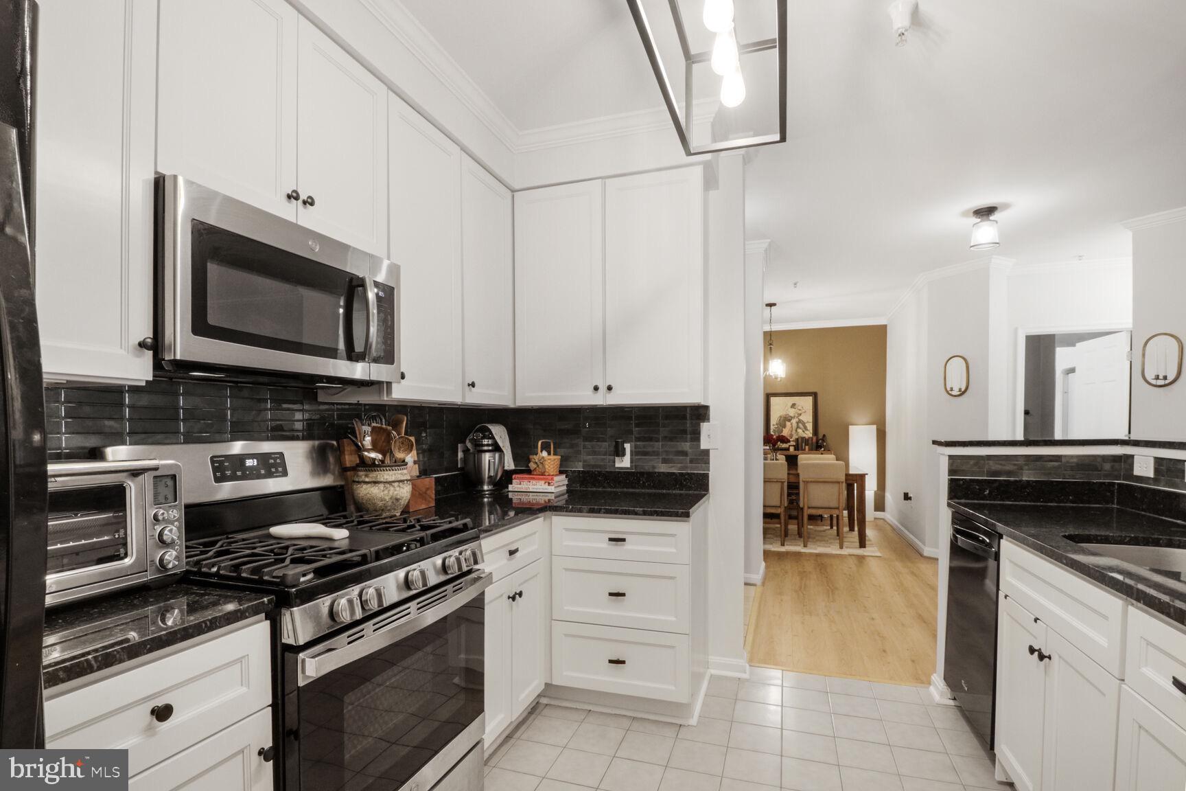 THE SIERRA - Residential