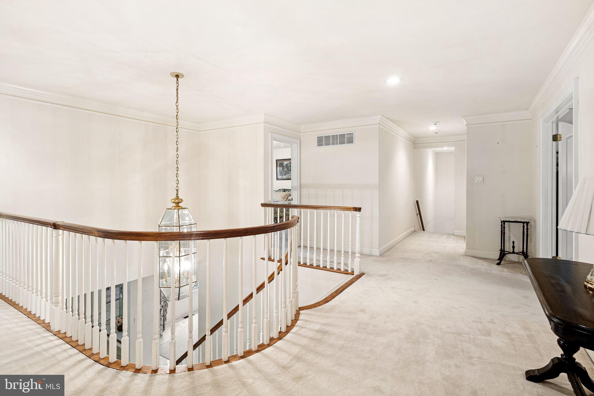 TIMBER KNOLL - Residential