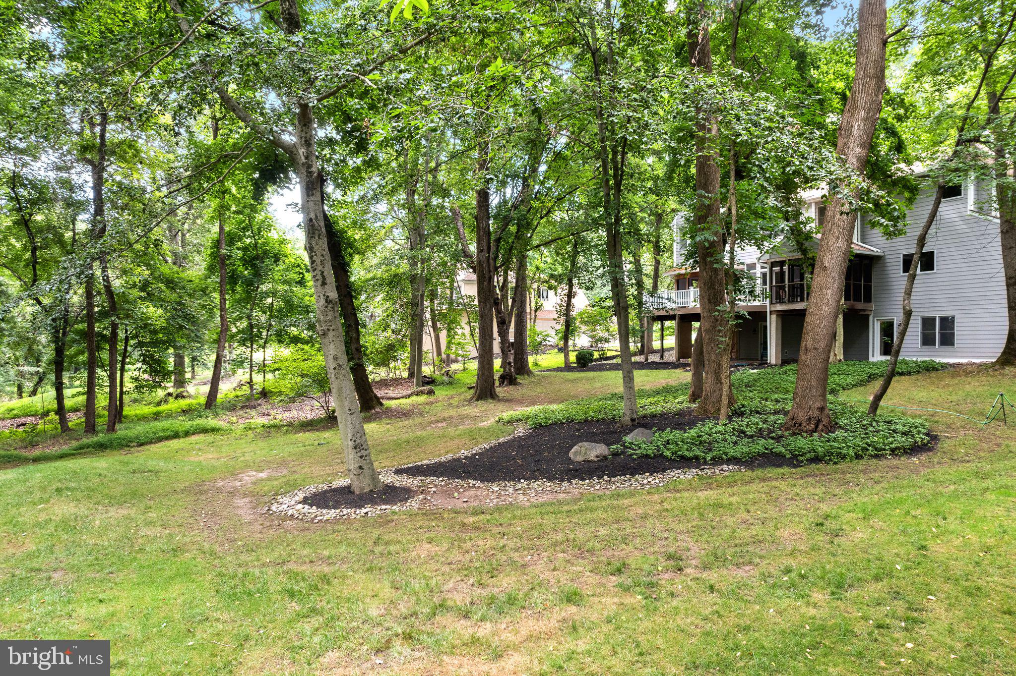 TIMBER KNOLL - Residential