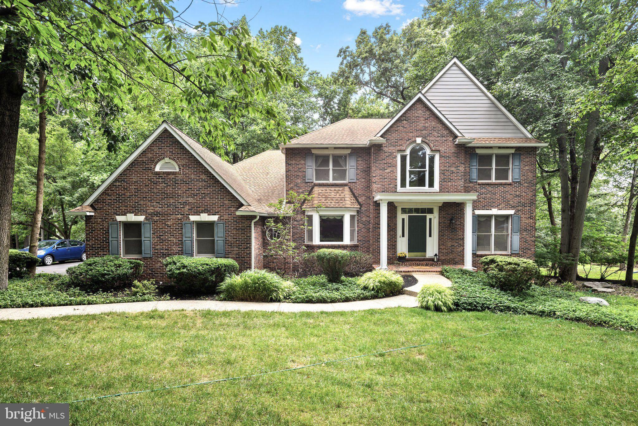 TIMBER KNOLL - Residential