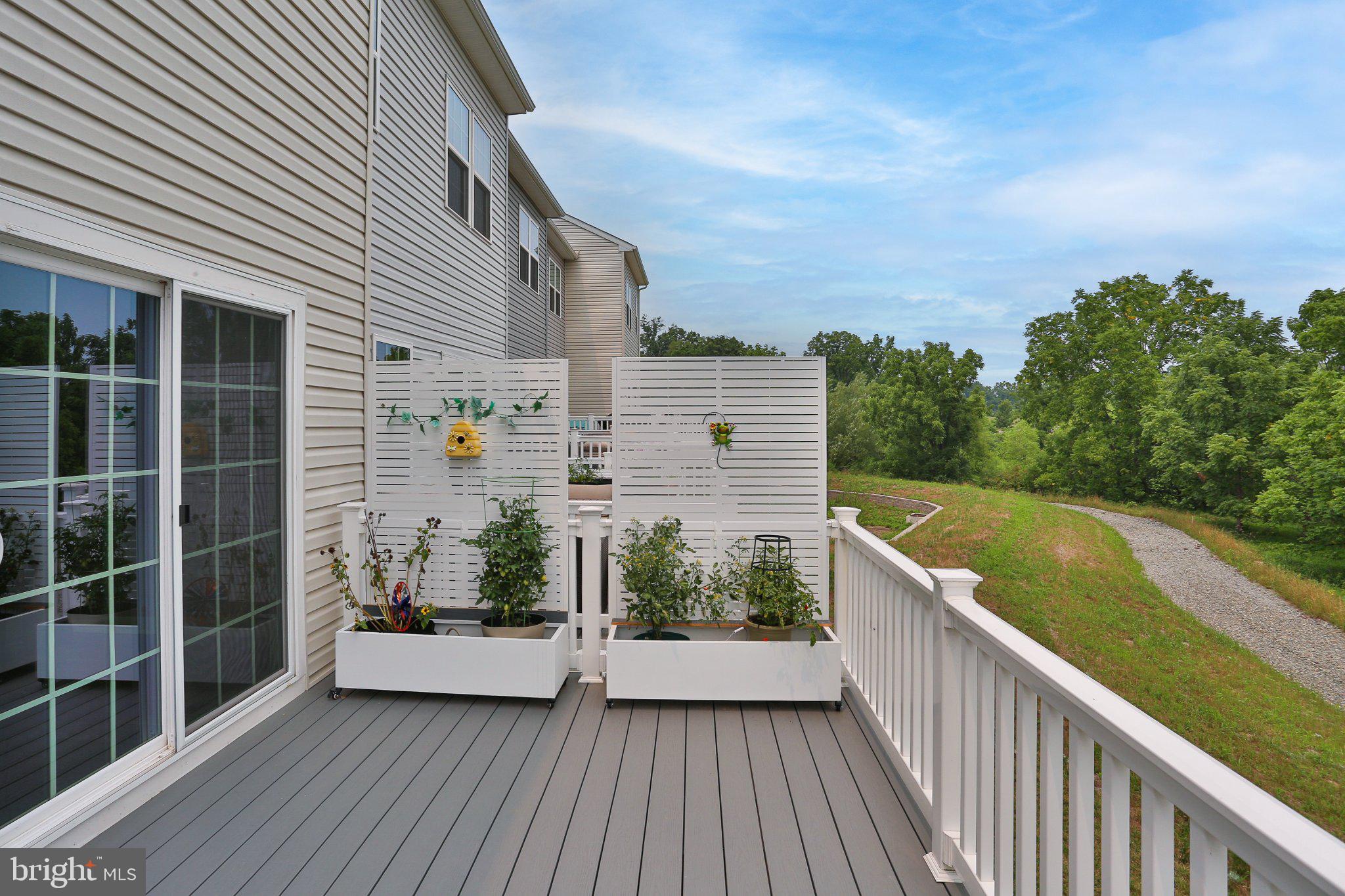 FOXWOOD RIDGE - Residential