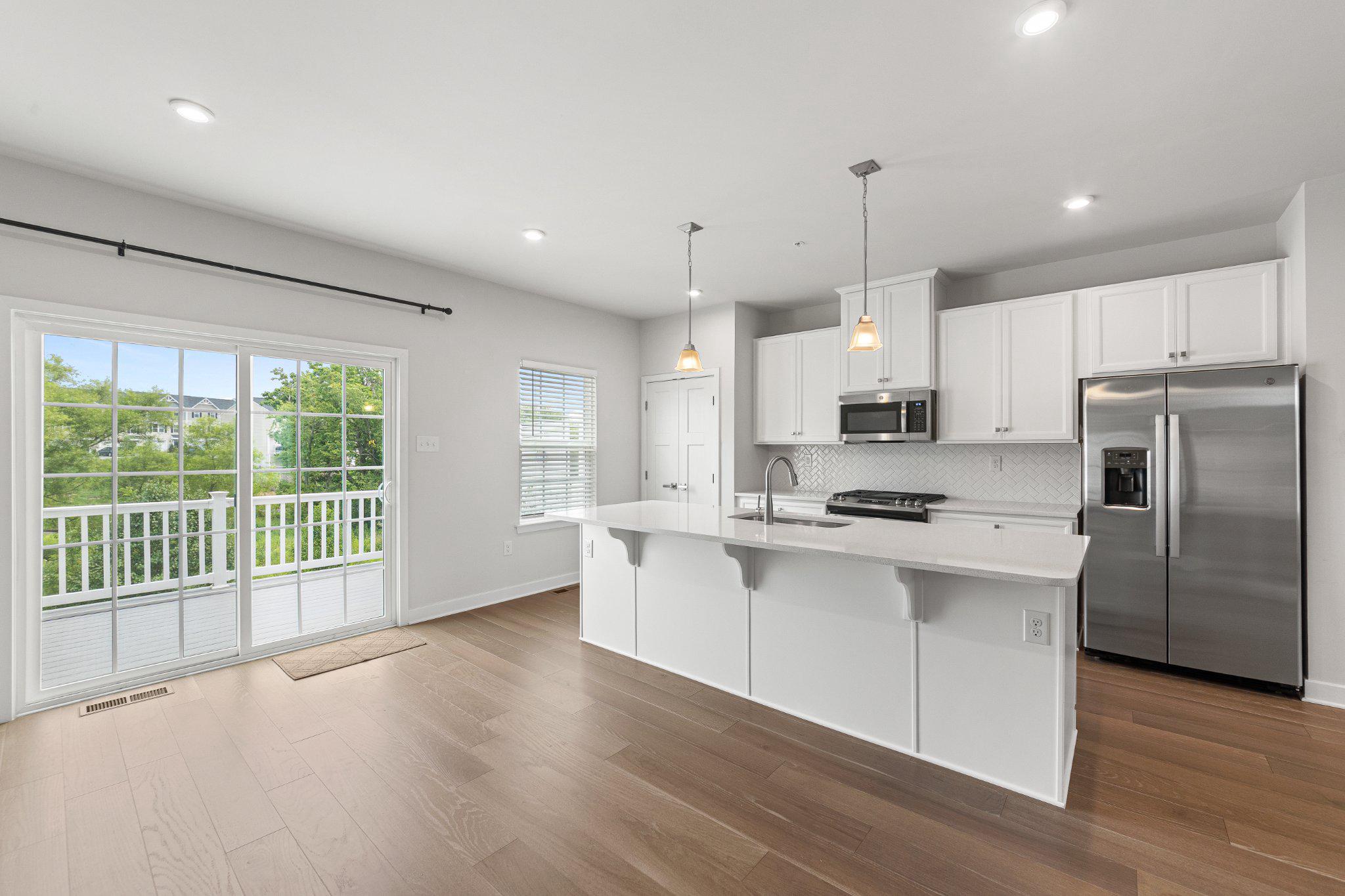 FOXWOOD RIDGE - Residential