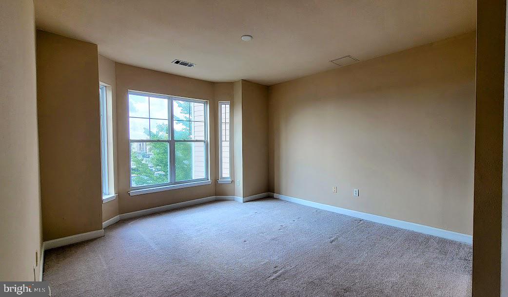 FITZ AT ROCKVILLE TOWN C - Residential