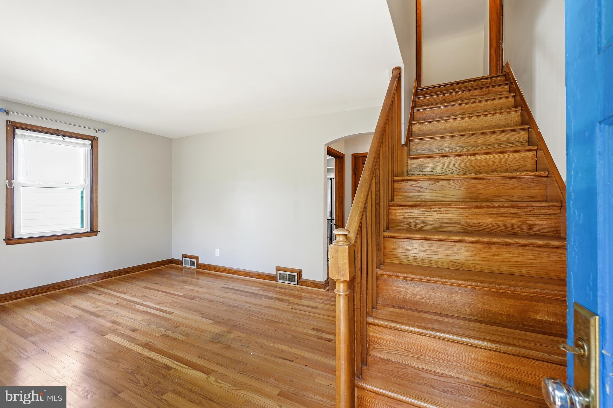 OAKLAND TERRACE - Residential