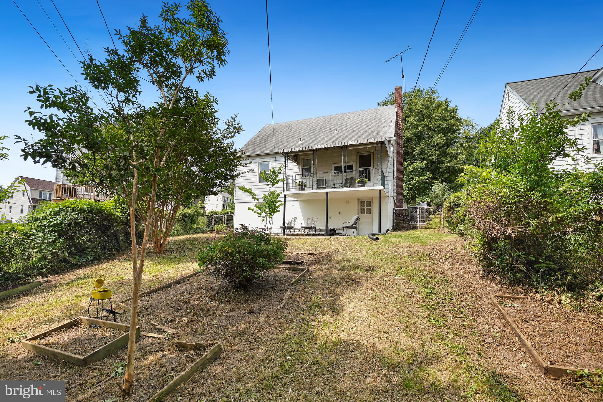 OAKLAND TERRACE - Residential
